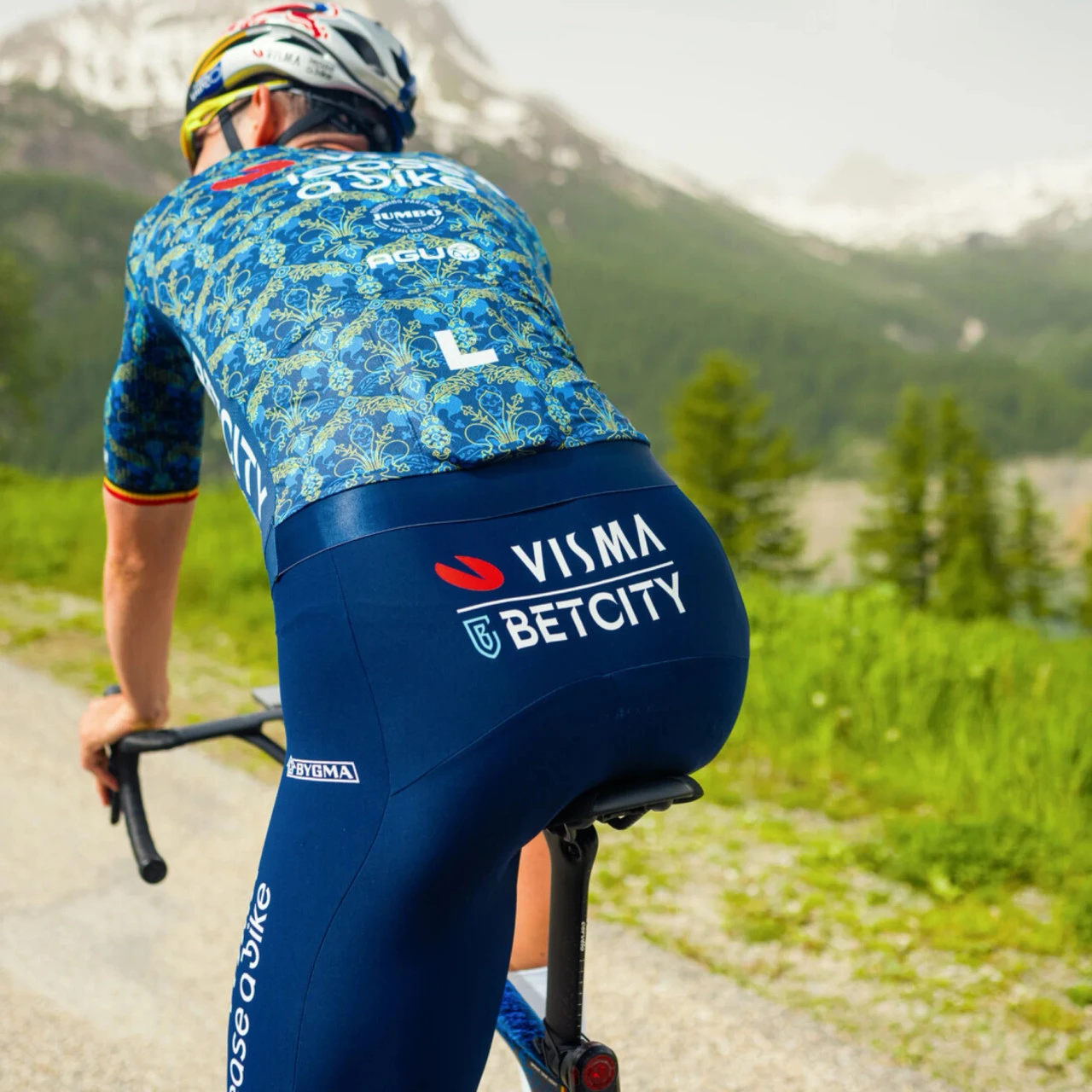 AGU 2024 Visma Lease A Bike Tour De France Renaissance Blue Bib Shorts 3 AGU 2024 Visma Lease A Bike Tour De France Renaissance Blue Bib Shorts