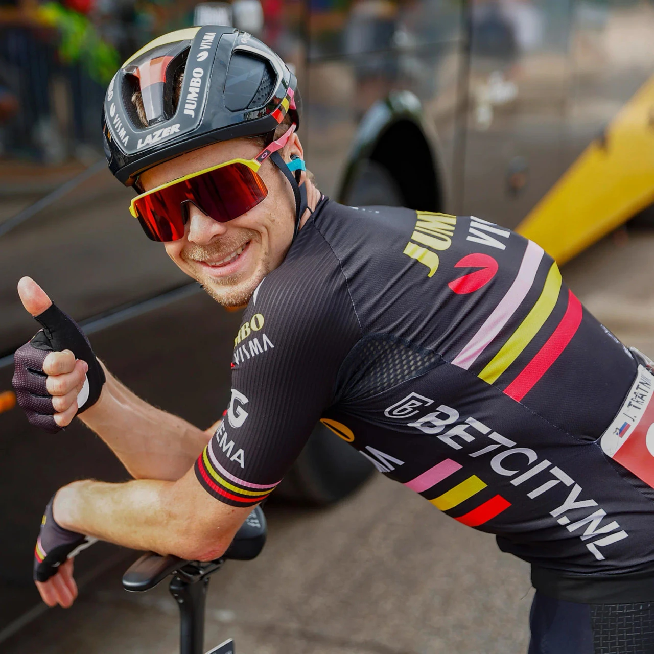 AGU Jumbo Visma Trilogy Bib Shorts 6 AGU Jumbo Visma Trilogy Bib Shorts - Image 4