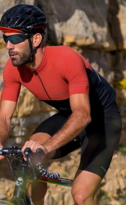 Nalini Laser BAS Black Bib Shorts 8 Nalini Laser BAS Black Bib Shorts -Nalini Cycling Gear nalini laser bib short black rider 87476.1622410223